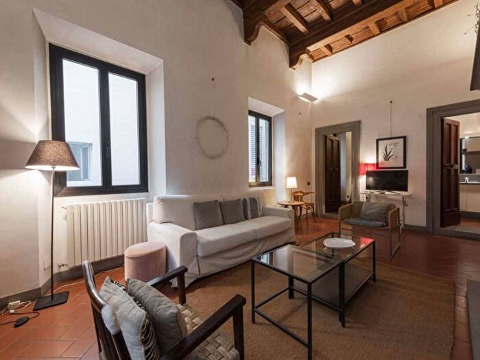 Appartamento bilocale in affitto in Signoria Uffizi, Firenze