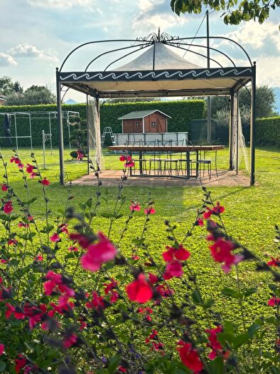 Appartamento con 10 locali in vendita in Loclaità Ceresara, Schio