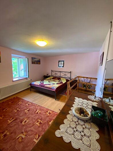 Casa trilocale in vendita in Vagli Sotto