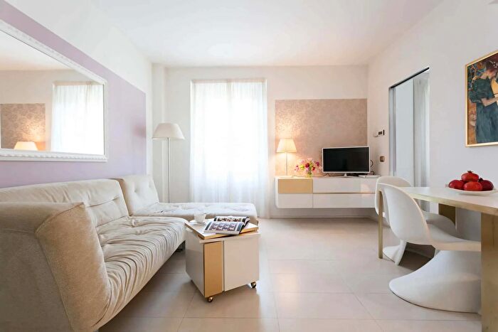 Appartamento monolocale in affitto in Via Galvano Fiamma, Milano