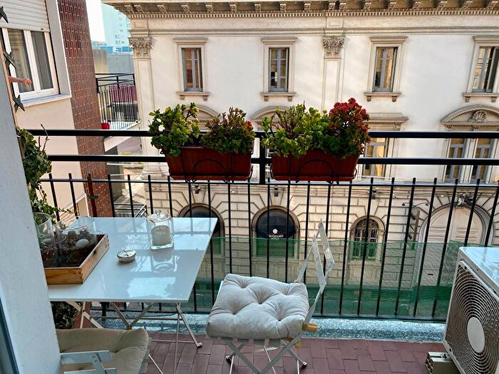 Appartamento bilocale in affitto in Via Tortona, Solari, Milano