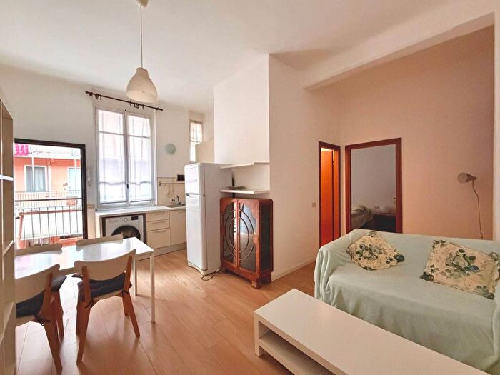 Appartamento bilocale in affitto in Via Vettabbia, Ticinese, Milano