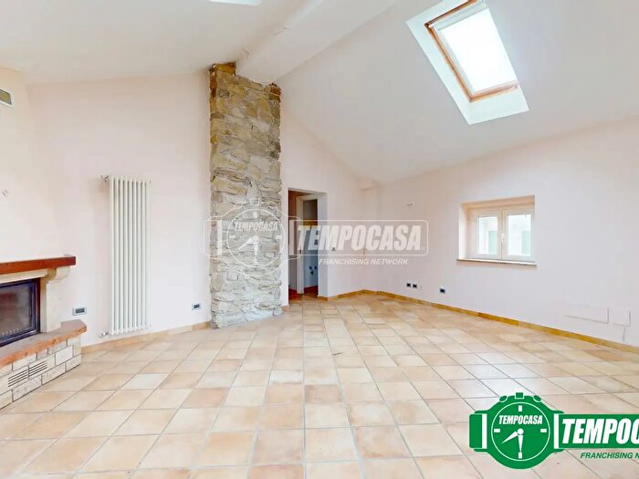 Appartamento quadrilocale in vendita in Via San Giovanni Bosco, Arquata Scrivia