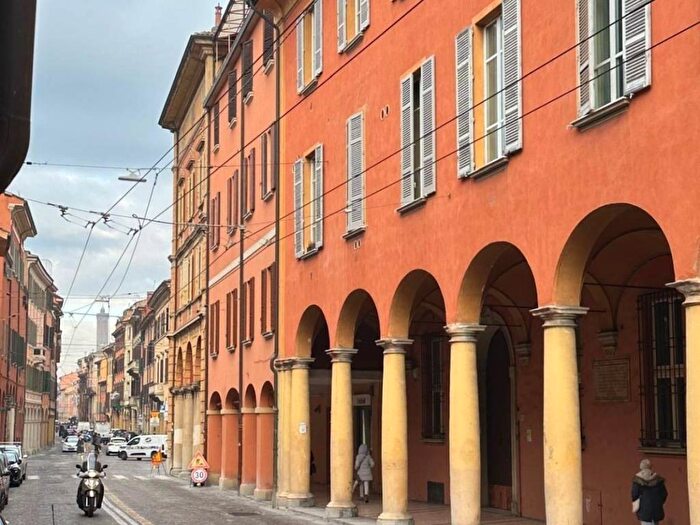 Appartamento bilocale in affitto in Via Santo Stefano, Santo Stefano, Bologna