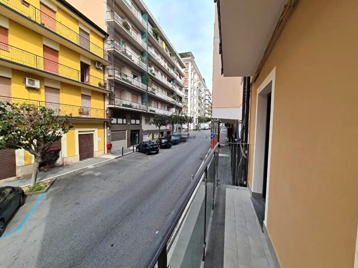 Appartamento bilocale in affitto in Via Settembre, Lamezia Terme