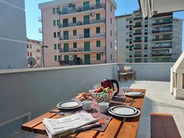 Appartamento trilocale in affitto in Viale Dolomiti, Lido degli Scacchi Lido di Pomposa, Comacchio