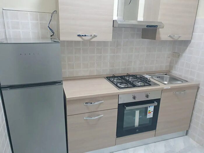 Appartamento trilocale in affitto in Vico Rotto Carbonara, Napoli