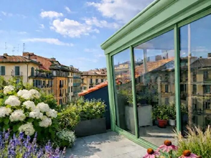 Appartamento quadrilocale in vendita in Milano