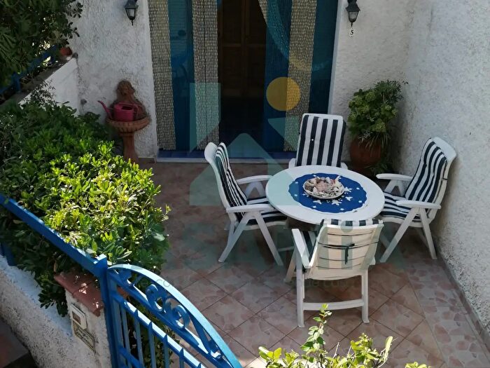 Casa con 6 locali in vendita in Francescantonio Rossi, San Nicola Arcella