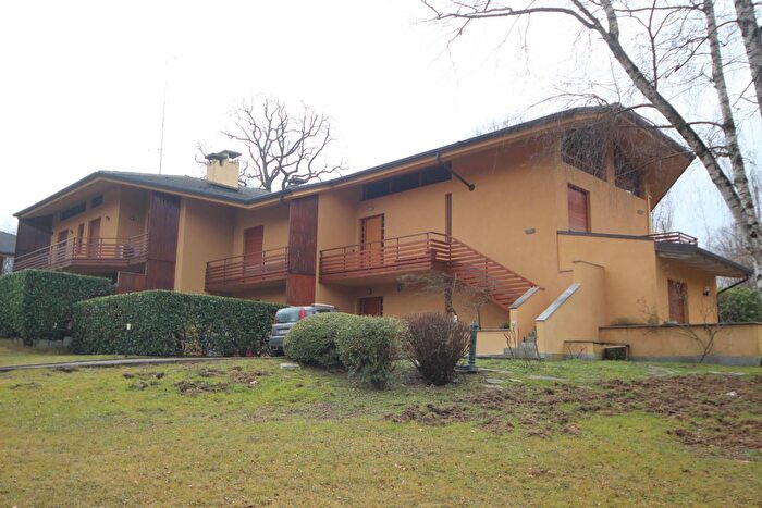 Appartamento con 5 locali in vendita in Via Rotta Golf, Fiano