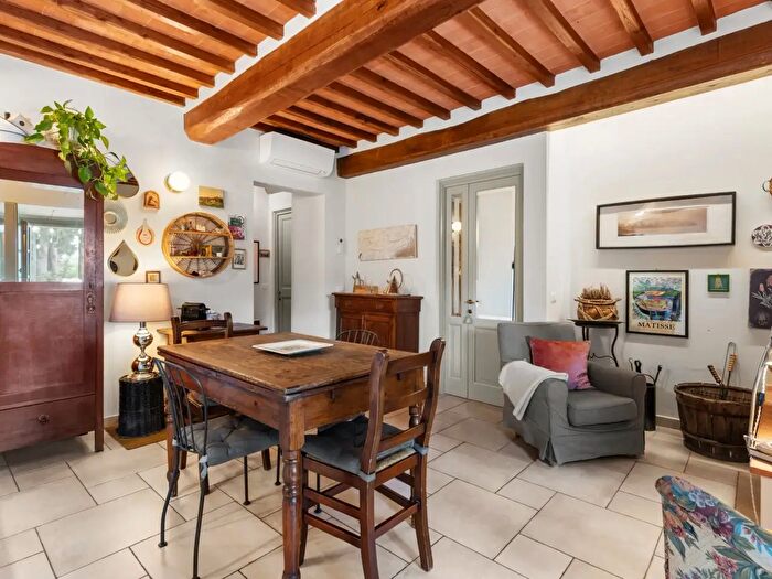 Appartamento con 5 locali in vendita in Barberino Tavarnelle