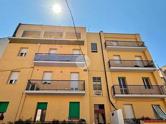Appartamento quadrilocale in vendita in Via Carrabuffas, Alghero