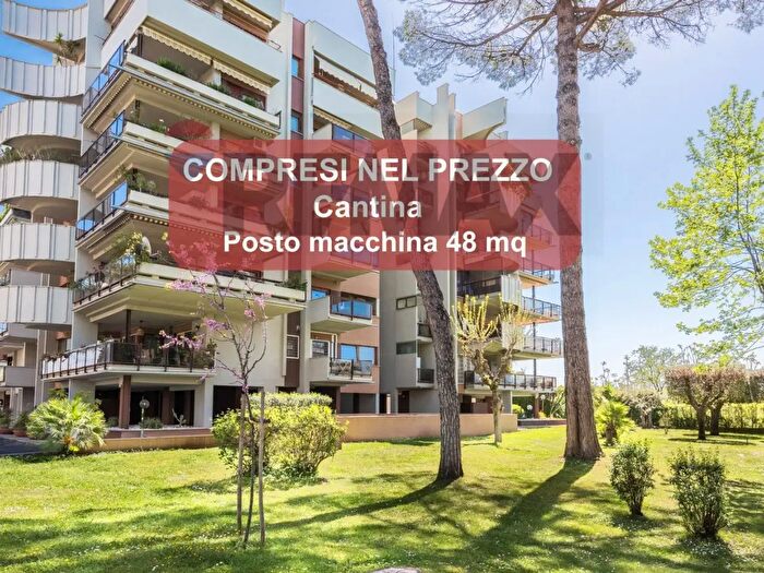 Appartamento quadrilocale in vendita in Via Riccardo Forster, Roma