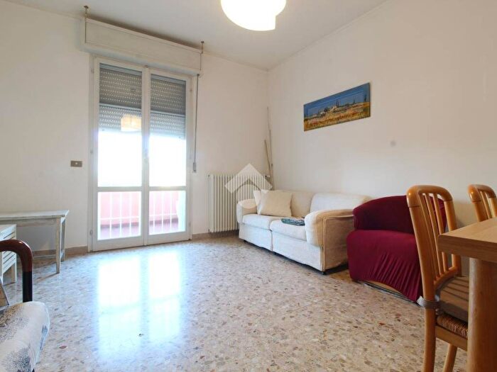 Appartamento trilocale in affitto in Centro, Bagnolo in Piano