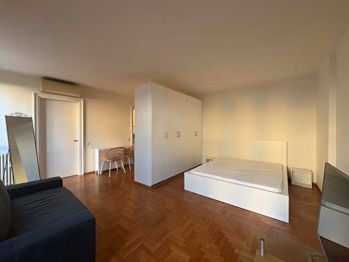 Appartamento monolocale in affitto in Via Marco Formentini, Milano