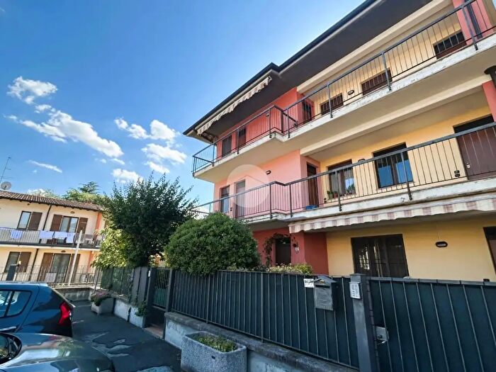 Appartamento bilocale in vendita in Via S Caterina da Siena, Rovato