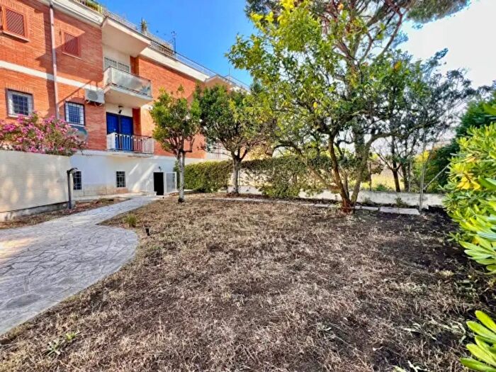 Appartamento bilocale in vendita in Via Palmarola, Terracina