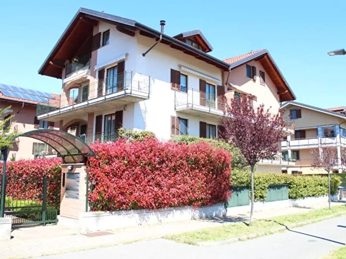 Appartamento con 5 locali in vendita in Via S Gabriele, Pianezza