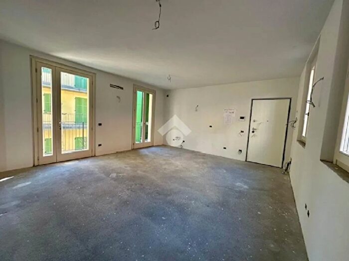 Appartamento trilocale in vendita in Via Odasio, Martinengo