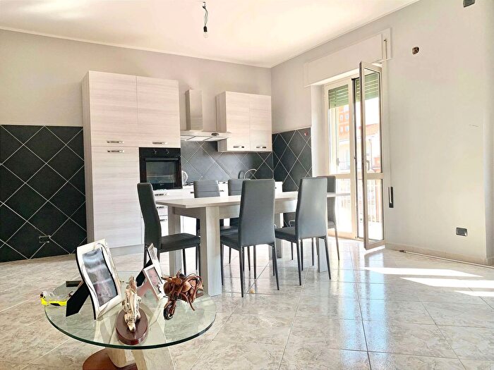 Appartamento con 7 locali in vendita in Guglionesi