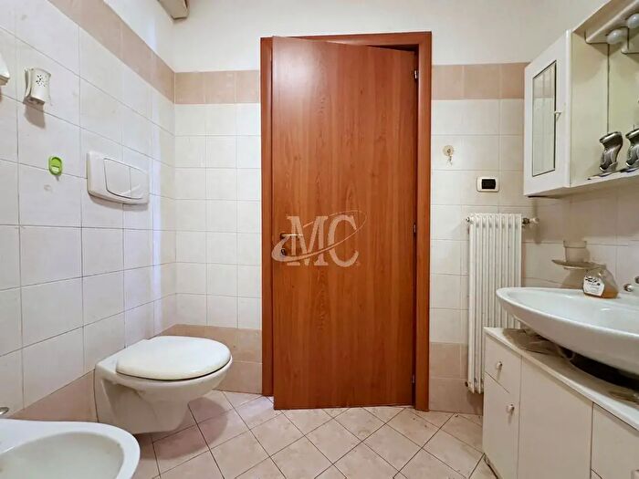 Appartamento bilocale in vendita in Via Giuseppe Battisti, Mori