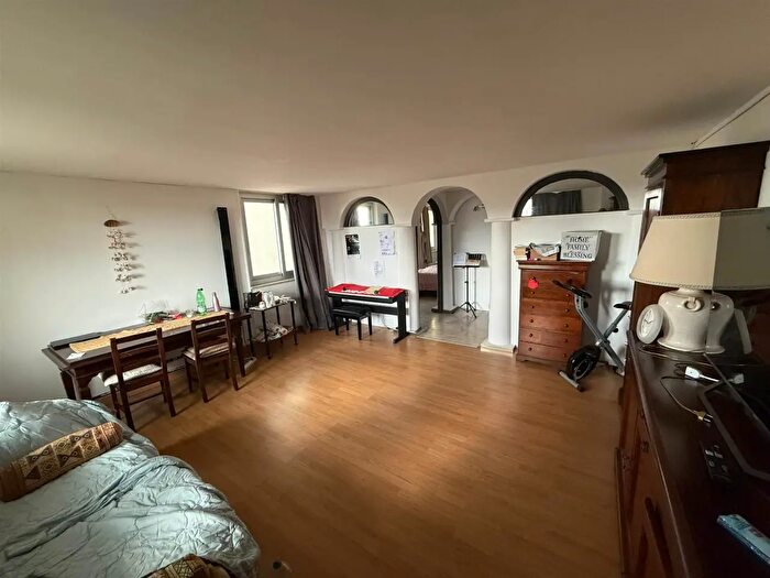 Appartamento trilocale in affitto in Via Francesco Crispi, Marsala