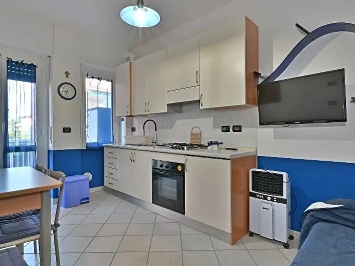 Appartamento bilocale in affitto in Via Malta, San Bartolomeo Al Mare