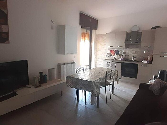 Appartamento quadrilocale in affitto in Via Umberto Maddalena, Casale Materdomini, Brindisi