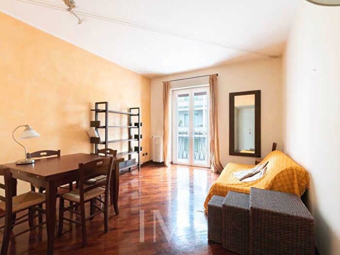 Appartamento trilocale in affitto in Via Oldrado da Tresseno, Pasteur, Milano