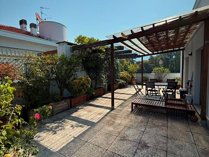 Casa bilocale in affitto in Via Cinque Giornate, Cernobbio