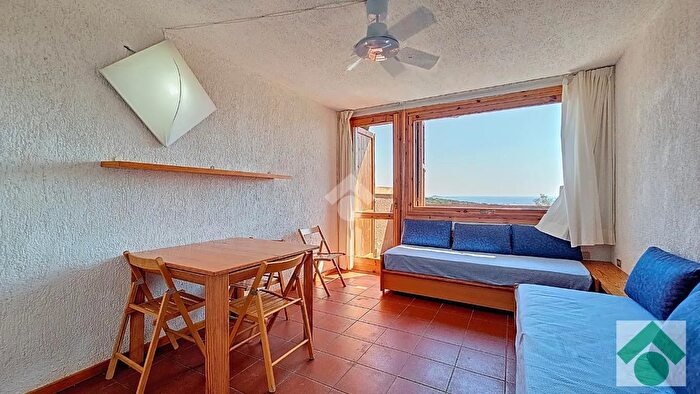 Appartamento trilocale in vendita in Località Cugnana Verde, Olbia