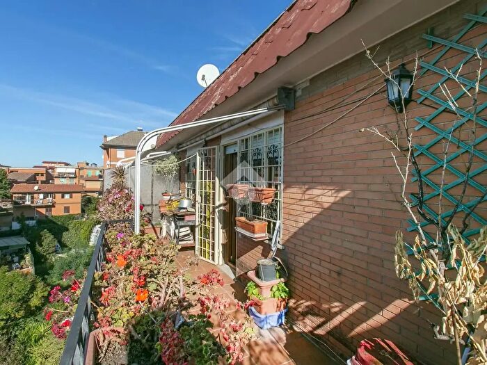 Appartamento con 5 locali in vendita in Via Nomentana, Fonte Nuova