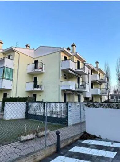 Appartamento trilocale in vendita in Via Lignano, Cavallino Treporti