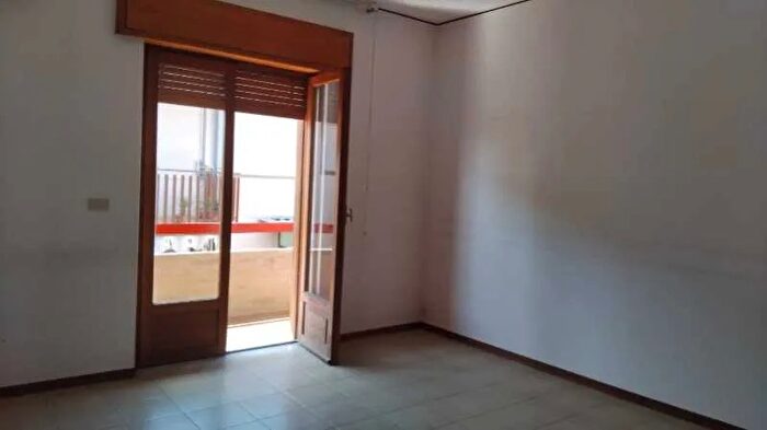 Appartamento trilocale in affitto in Via Giovanni Grasso, Palermo