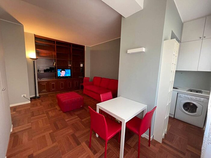 Appartamento monolocale in affitto in Via Cenisio, Cenisio, Milano