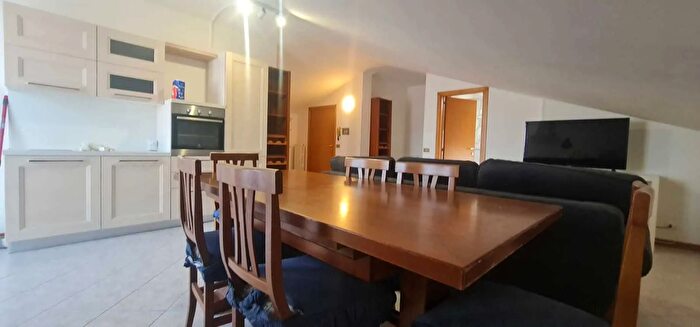 Appartamento bilocale in affitto in Via Appennini Snc, Jesi