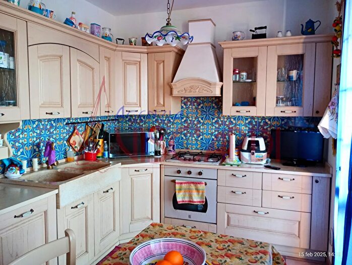 Casa con 5 locali in vendita in Piazzale Clessidra, Caorle