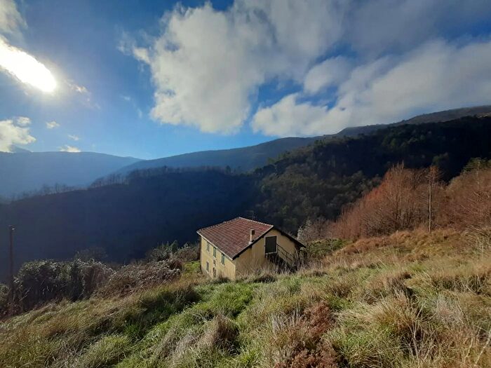Casa con 5 locali in vendita in Via Mongrosso, Campo Ligure