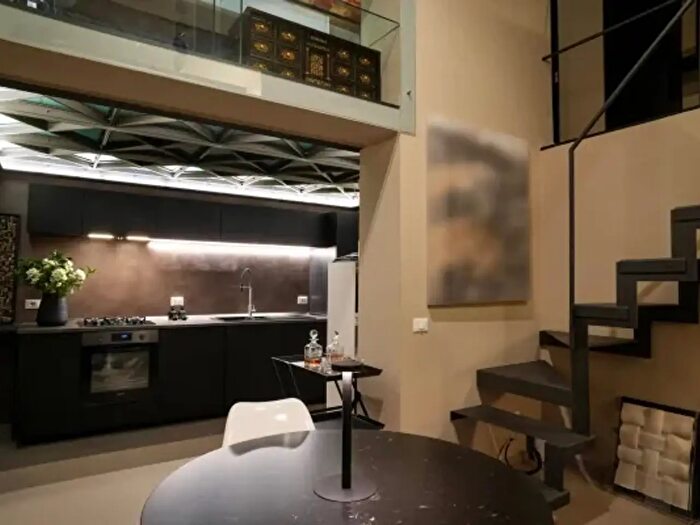 Appartamento quadrilocale in vendita in Via Benedetto d'Acquisto, Palermo