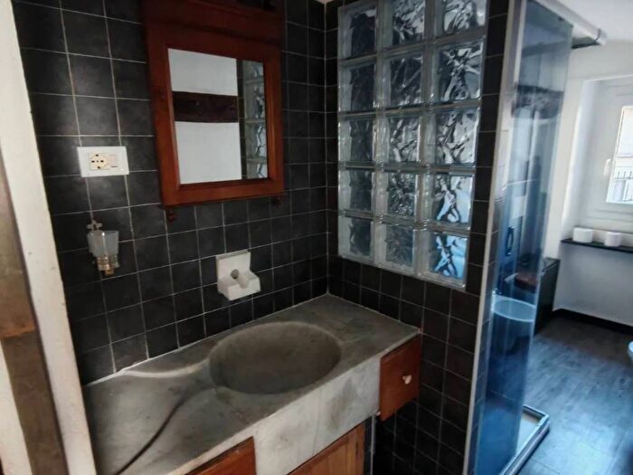 Appartamento monolocale in affitto in Piazza della Maddalena, Maddalena, Genova