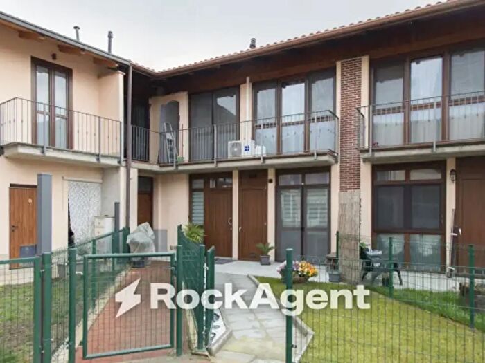 Casa trilocale in vendita in Via Venaria, Collegno