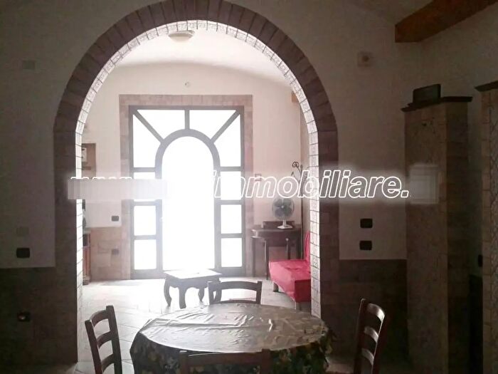 Appartamento trilocale in vendita in Via Val di Mazara, Mazara Del Vallo