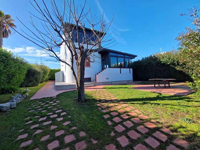 Casa con 5 locali in affitto in Strada Statale Adriatica, Trani