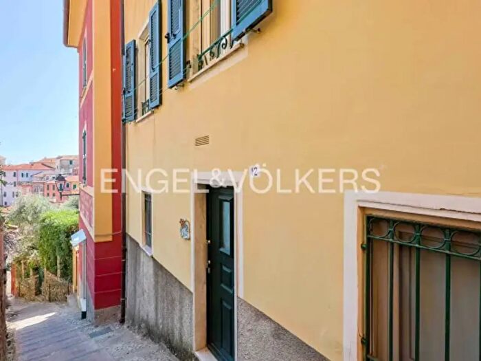 Appartamento quadrilocale in vendita in Via G Pelosini, Lerici