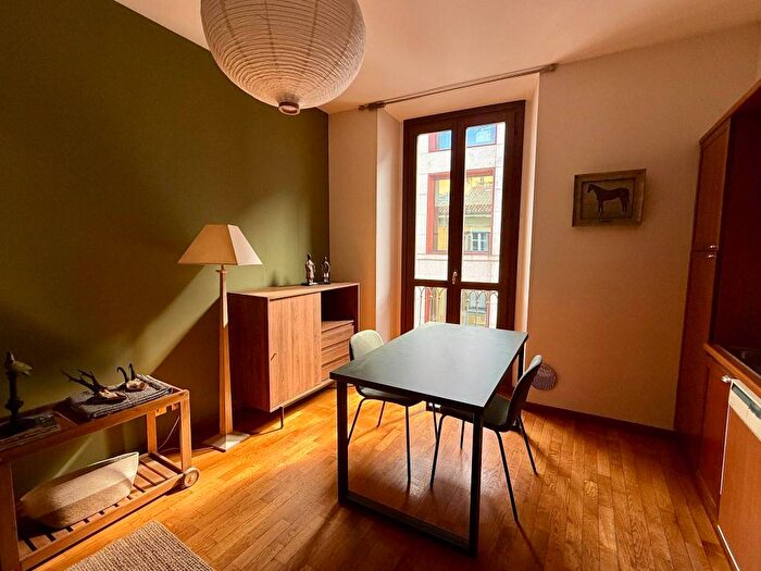 Appartamento trilocale in affitto in Via Fiori Chiari, Brera, Milano