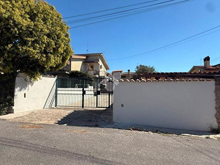 Appartamento quadrilocale in affitto in Via degli Eucalipti, Ponton Dell'elce, Anguillara Sabazia