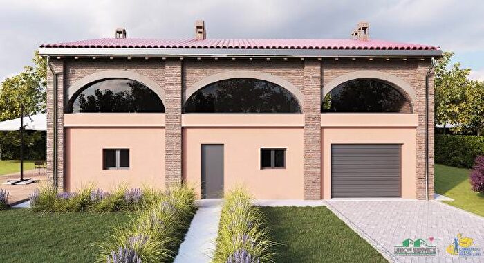 Casa con 6 locali in vendita in Via Campagnola, Noceto