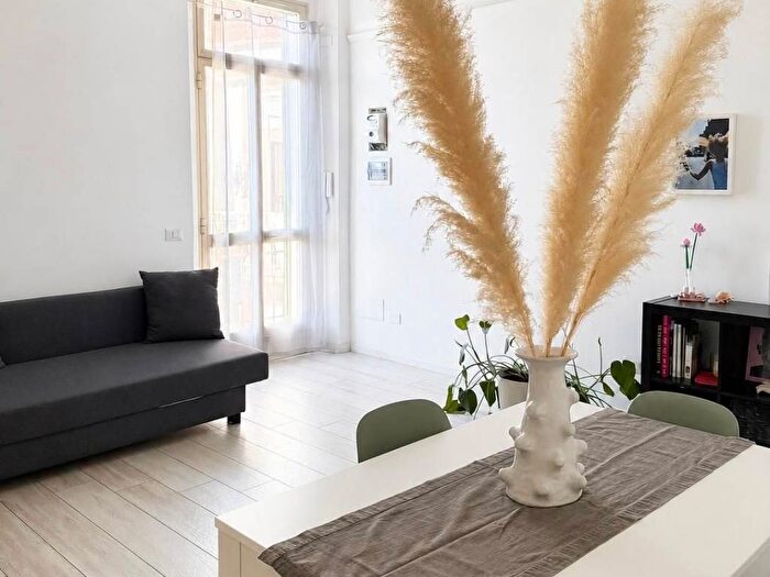 Appartamento bilocale in affitto in Via Fratelli Bressan, Precotto, Milano