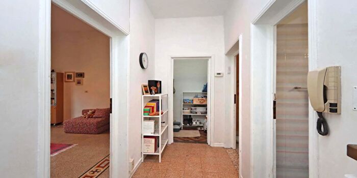 Appartamento trilocale in vendita in Via Benedetto Marcello, Firenze