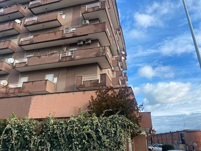 Appartamento trilocale in affitto in Via dello Stadio, Zona Stadio La Fonte, Monterotondo